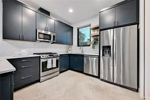 411 W Odell St, Austin, TX 78752 - Photo 9