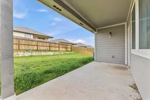 202 Eagle Mountain Trail, Kyle, TX 78640 - Photo 33
