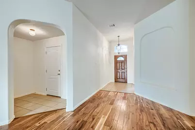 1919 Wildfire, Leander, TX 78641 - Photo 5