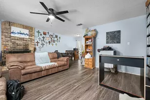 413 Thelma Dr, Austin, TX 78745 - Photo 23