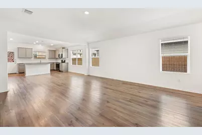 148 Perfect World Loop, Jarrell, TX 76537 - Photo 7