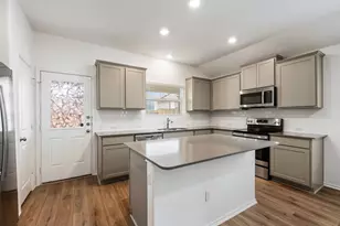 148 Perfect World Loop, Jarrell, TX 76537 - Photo 15