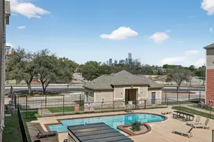 1901 Crossing Pl Pl, Austin, TX 78741 - Photo 23