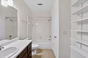 1901 Crossing Pl Pl, Austin, TX 78741 - Photo 19