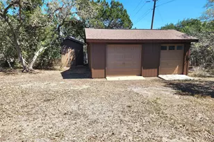 817 Willow Creek Cir, San Marcos, TX 78666 - Photo 23