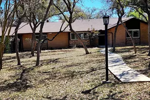 817 Willow Creek Cir, San Marcos, TX 78666 - Photo 1