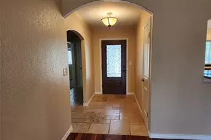 817 Willow Creek Cir, San Marcos, TX 78666 - Photo 11