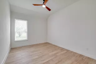 359 Raptor Beak Wy, Cedar Creek, TX 78612 - Photo 23