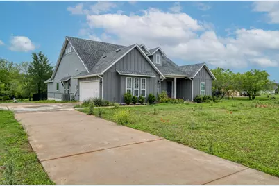 359 Raptor Beak Way, Cedar Creek, TX 78612 - Photo 5