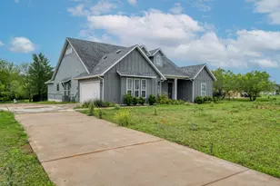 359 Raptor Beak Wy, Cedar Creek, TX 78612 - Photo 5
