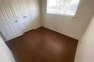 1000 Fieldwood Dr S, Austin, TX 78758 - Photo 17