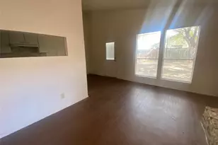 1000 Fieldwood Dr S, Austin, TX 78758 - Photo 5