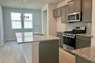 130 Spangle Wy, Kyle, TX 78640 - Photo 11