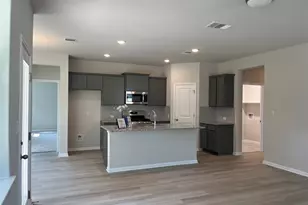 130 Spangle Wy, Kyle, TX 78640 - Photo 5