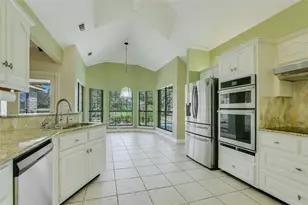 2104 Chipshot Ct, Spicewood, TX 78669 - Photo 7