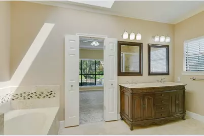 2104 Chipshot Court, Spicewood, TX 78669 - Photo 15