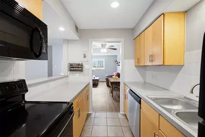 3815 Guadalupe Street #208, Austin, TX 78751 - Photo 9