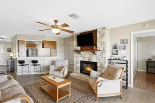 1226 Cougar Dr, Canyon Lake, TX 78133 - Photo 3