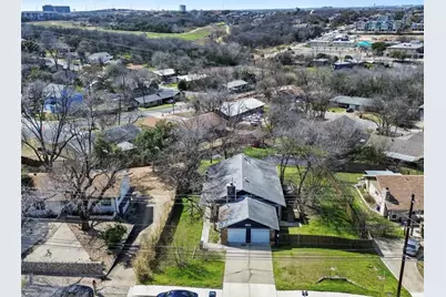 2800 Burleson Road, Austin, TX 78741 - Photo 3