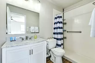 1201 E Logan St, Round Rock, TX 78664 - Photo 27