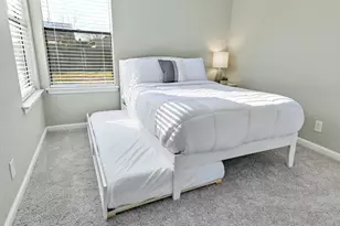 1201 E Logan St, Round Rock, TX 78664 - Photo 35