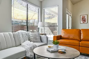 1201 E Logan St, Round Rock, TX 78664 - Photo 11