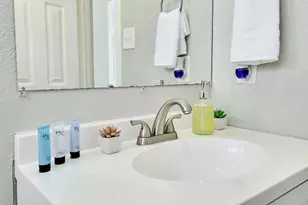 1201 E Logan St, Round Rock, TX 78664 - Photo 37