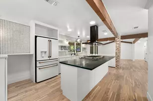 101 Third Sid W, Horseshoe Bay, TX 78657 - Photo 15