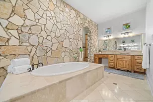 10500 Milky Way, Austin, TX 78730 - Photo 15