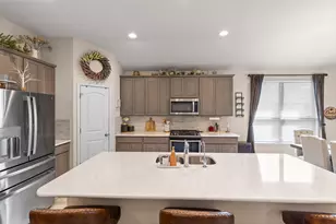 276 Finstown St, Hutto, TX 78634 - Photo 9