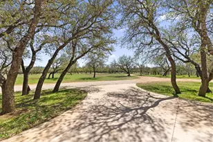 434 W Turner Ct, Johnson City, TX 78636 - Photo 35