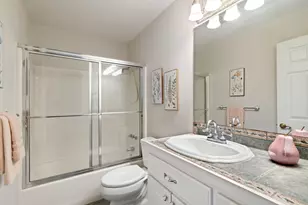 434 W Turner Ct, Johnson City, TX 78636 - Photo 15