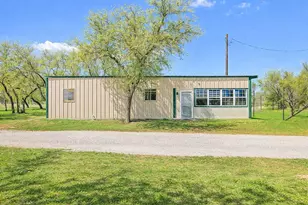 434 W Turner Ct, Johnson City, TX 78636 - Photo 21