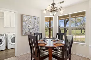 434 W Turner Ct, Johnson City, TX 78636 - Photo 11