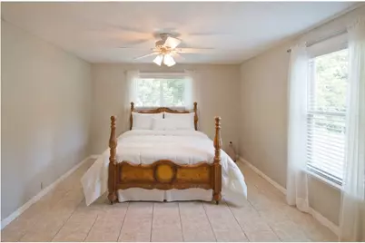 702 E Schubert Street, Fredericksburg, TX 78624 - Photo 19