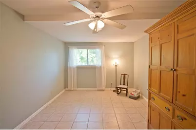 702 E Schubert Street, Fredericksburg, TX 78624 - Photo 15