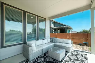 229 Bonnet Blvd, Georgetown, TX 78628 - Photo 19