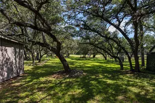 22 Stonehouse Cir, Wimberley, TX 78676 - Photo 23