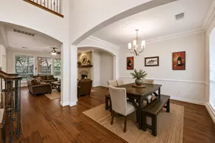 1385 Pine Forest Cir, Round Rock, TX 78665 - Photo 9