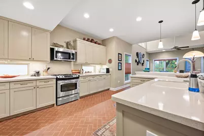 3822 Ridgelea Drive #A, Austin, TX 78731 - Photo 9