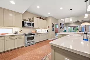 3822 Ridgelea Dr, Austin, TX 78731 - Photo 9