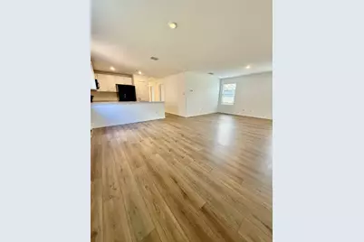 716 Commander Abbott Drive, Jarrell, TX 76537 - Photo 7