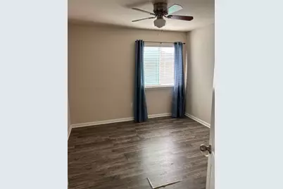 501 San Antonio Riverwalk Street, Hutto, TX 78634 - Photo 5