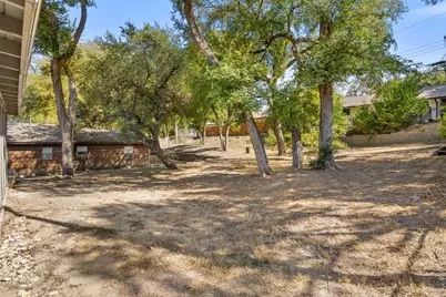 3103 Matador Drive, Austin, TX 78741 - Photo 27