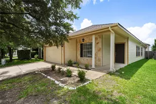 7513 S Glenn St, Austin, TX 78744 - Photo 1