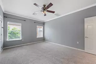 7513 S Glenn St, Austin, TX 78744 - Photo 5