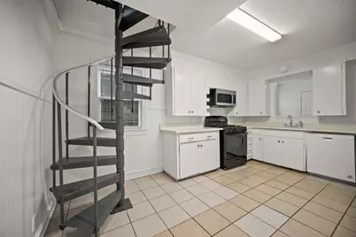 4605 Harmon Avenue, Austin, TX 78751 - Photo 7