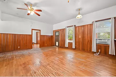 801 W 1st Street, Kyle, TX 78640 - Photo 7