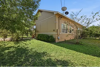 801 W 1st Street, Kyle, TX 78640 - Photo 5