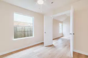 214 Sandhill Dr, Lockhart, TX 78644 - Photo 19